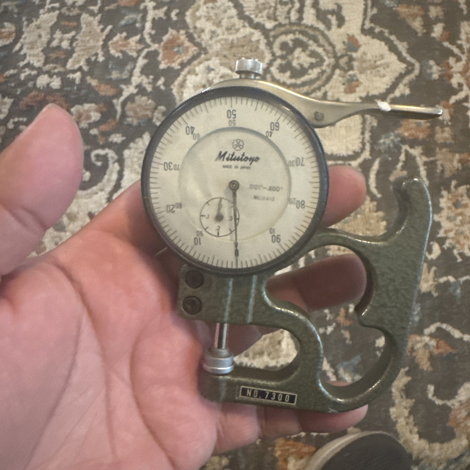 Mitutoyo 7300A Dial Thickness Gauge precision measuring tool.