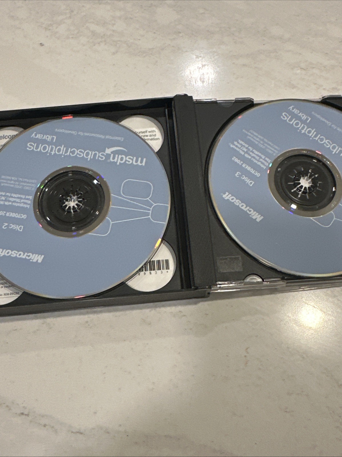 Microsoft MSDN Subscriptions Library 3CDs October 2002