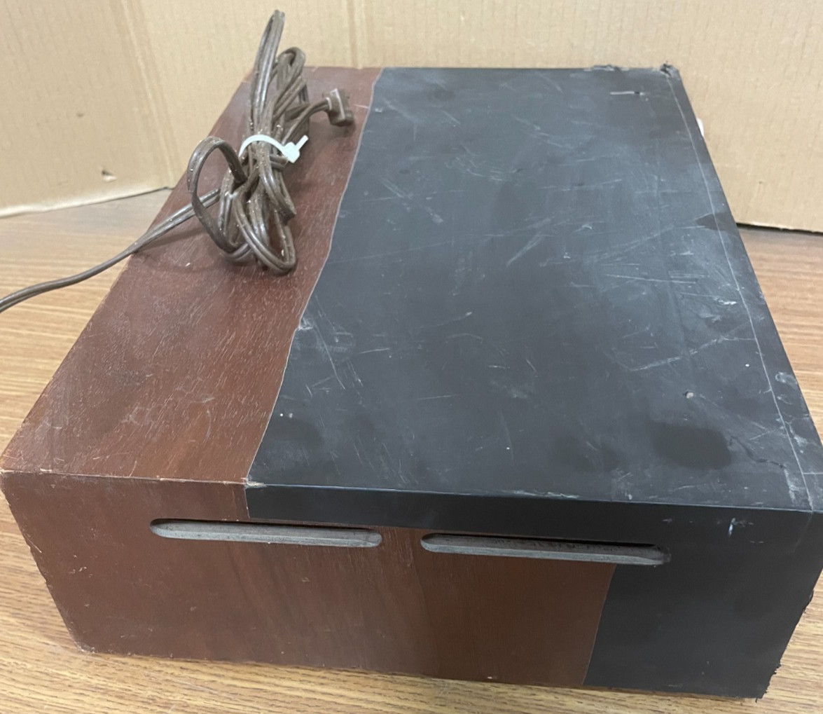 Vintage Sony STR-222 Solid State Stereo Receiver - Tested for Power Only