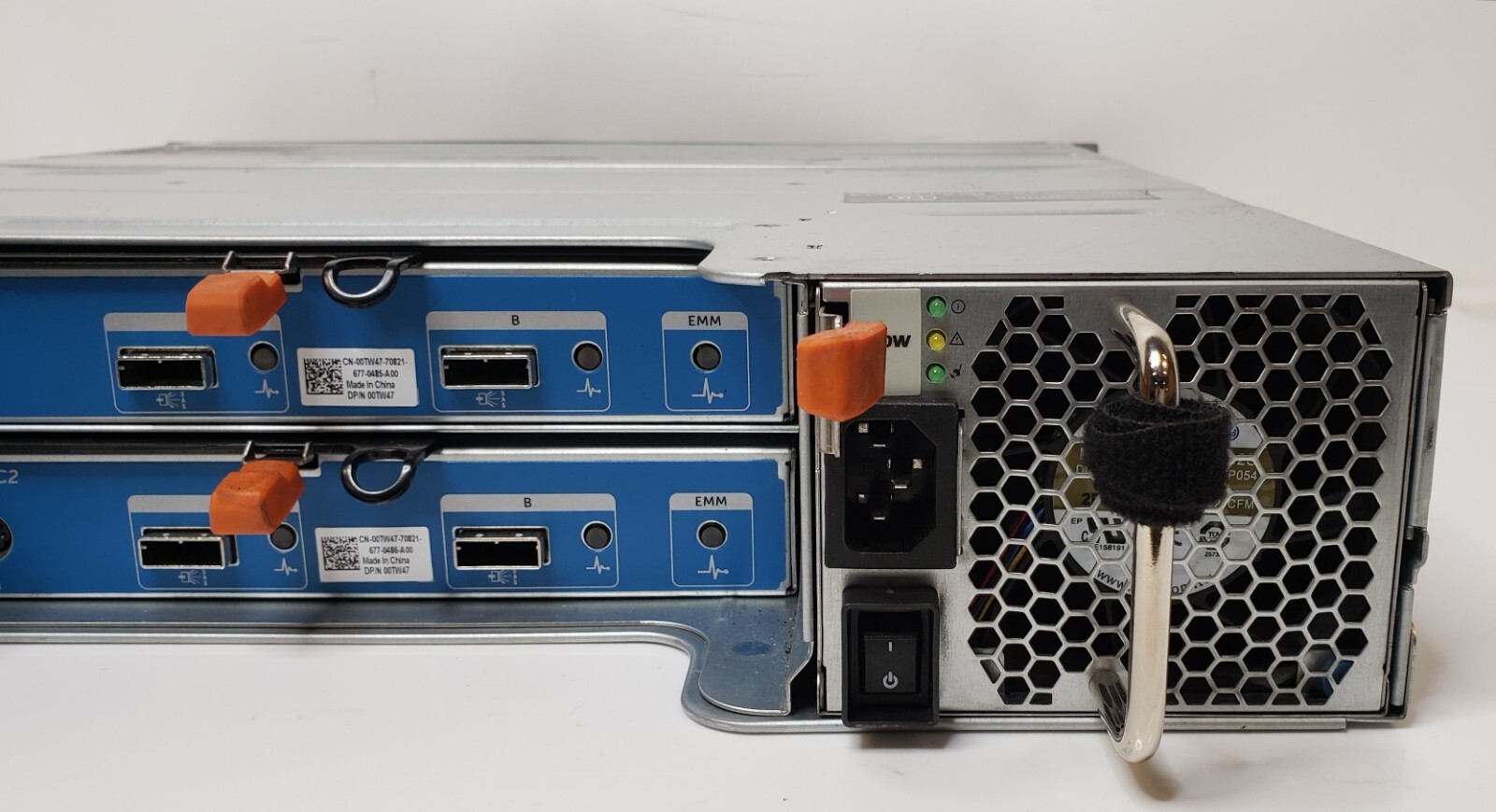 Dell Compellent SC220 - 2.5in [24] Drive Bay SAS Storage Array No HDDs