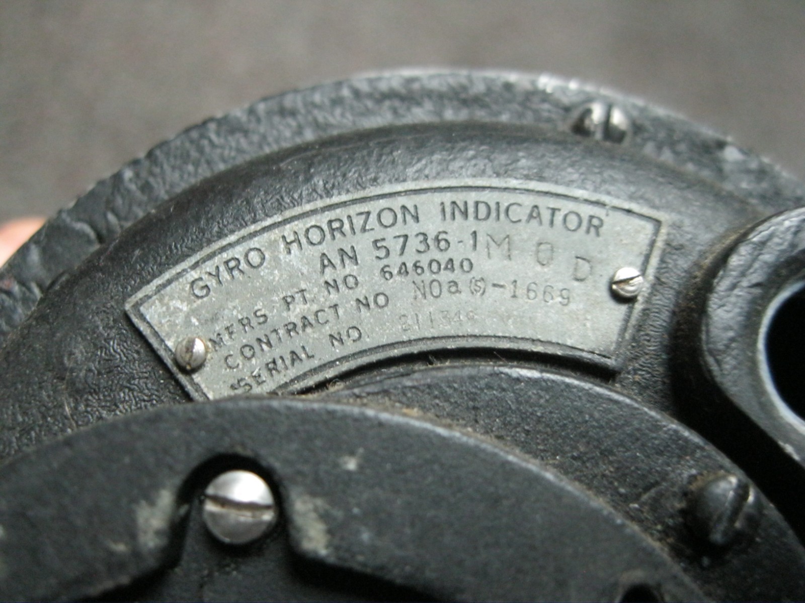 VINTAGE Sperry Gyro Horizon indicator AN5736-1 Untested (missing lock)