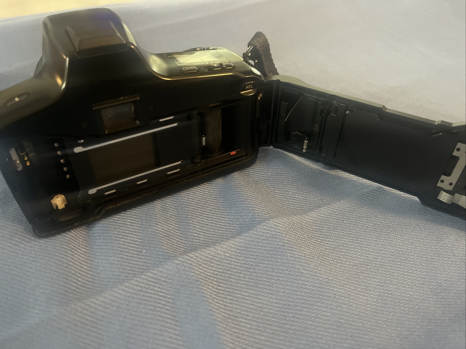 Untested Minolta Maxxum 5000i 35mm SLR Film Camera READ