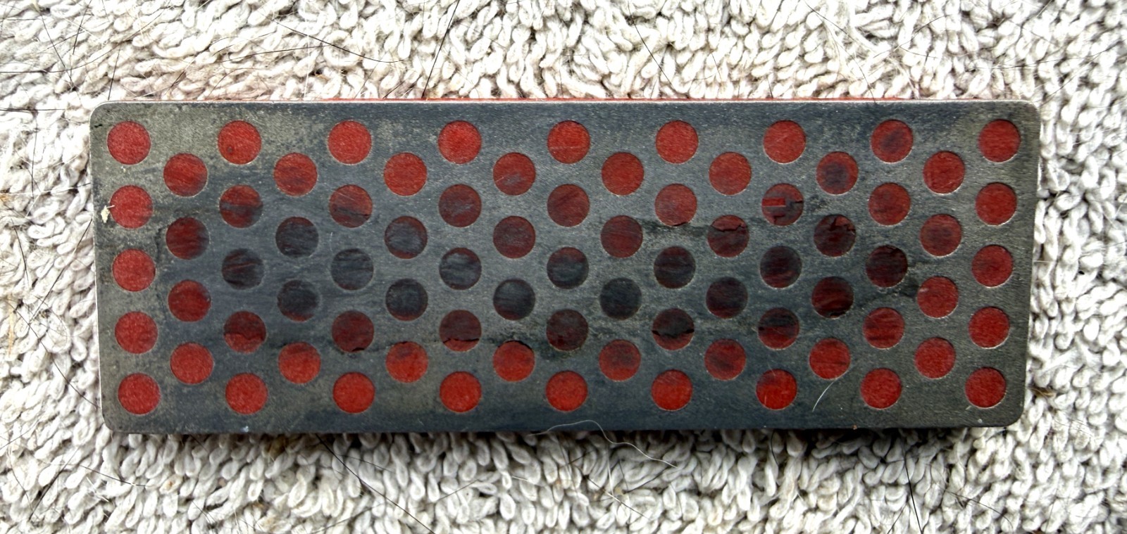 DMT RED FINE (600) KNIFE SHARPENER WITH LEATHER CASE  POCKET SIZE 2 3/4" USA