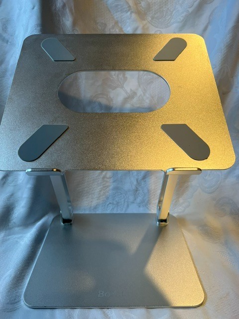 Boyata Silver Aluminum Adjustable Laptop stand