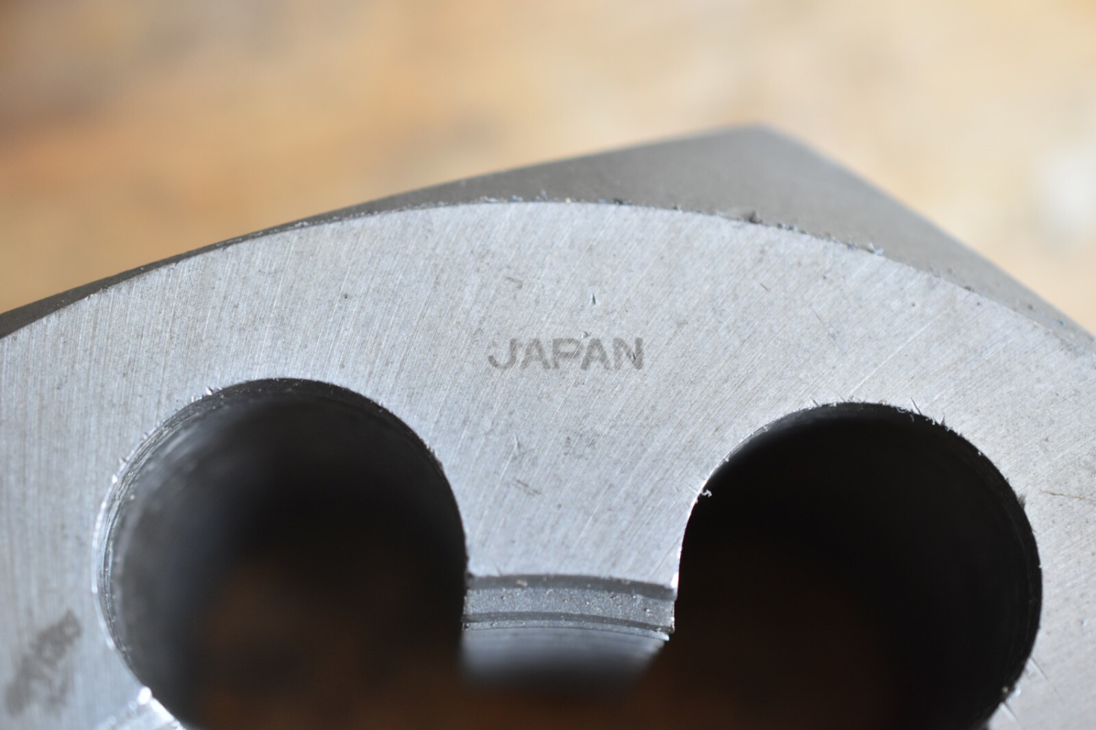 3-1/4-8" hex die Japan