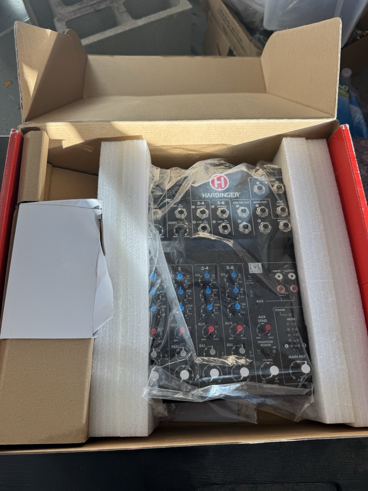 Harbinger L802 8 Channel Compact Mixer