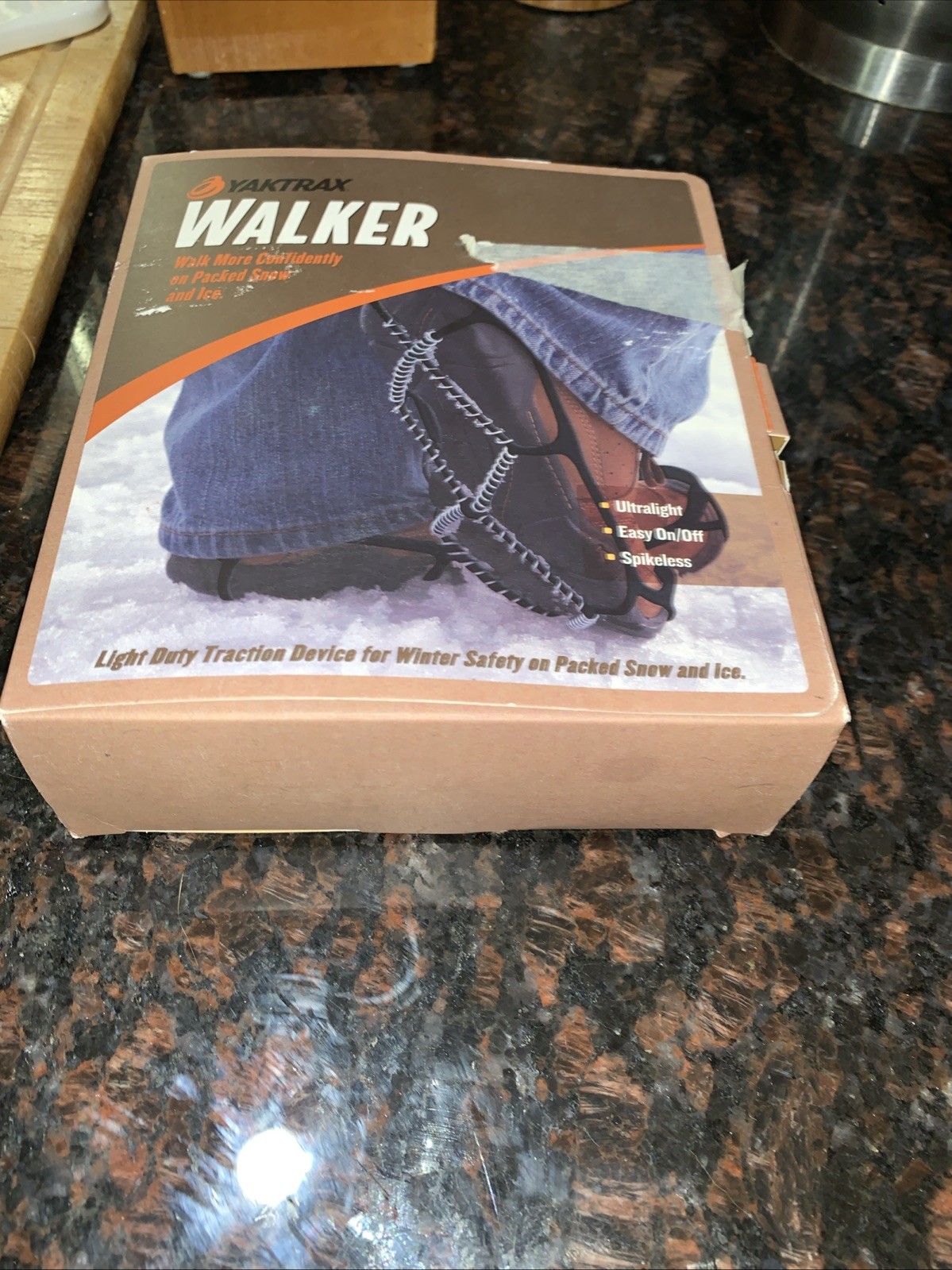 Yaktrax Walker Ice Snow Traction Size Small Women's 6.5-10 / Men's 5-8.5 NEW