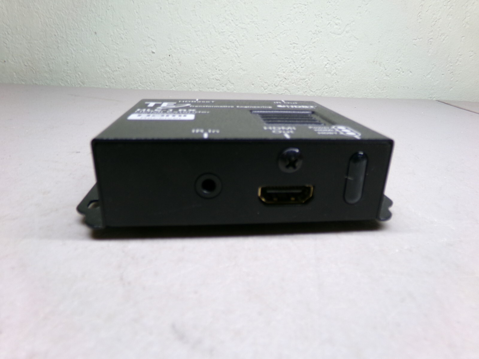TE TRANSFORMATIVE ENGINEERING HLE-1 RX HDMI EXTENDER