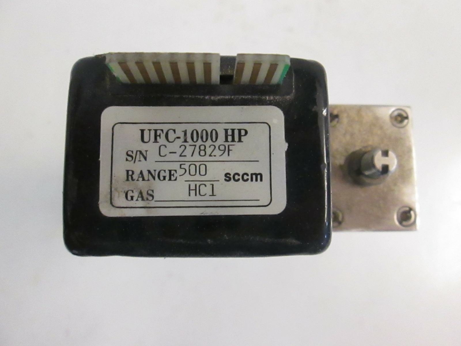 Unit UFC-1000HP Mass Flow Controller MFC, HCL, 500 SCCM