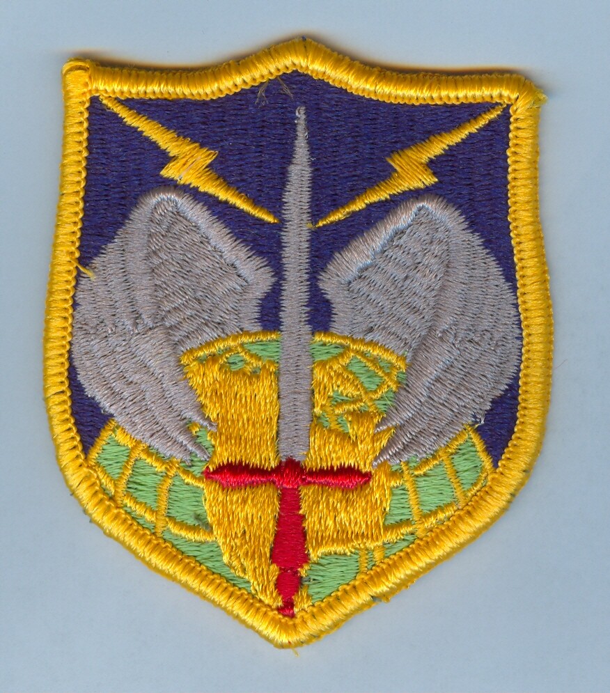 NEW ISSUE SSI:  NORAD - US ARMY ELEMENT SHOULDER PATCH .... NICE ...... X