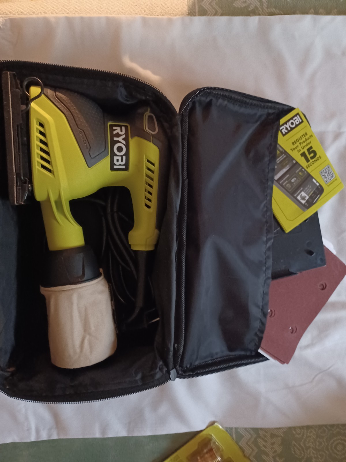 RYOBI S652DGK 1/4 Sheet Finish Sander Kit (Corded) W/ Bag