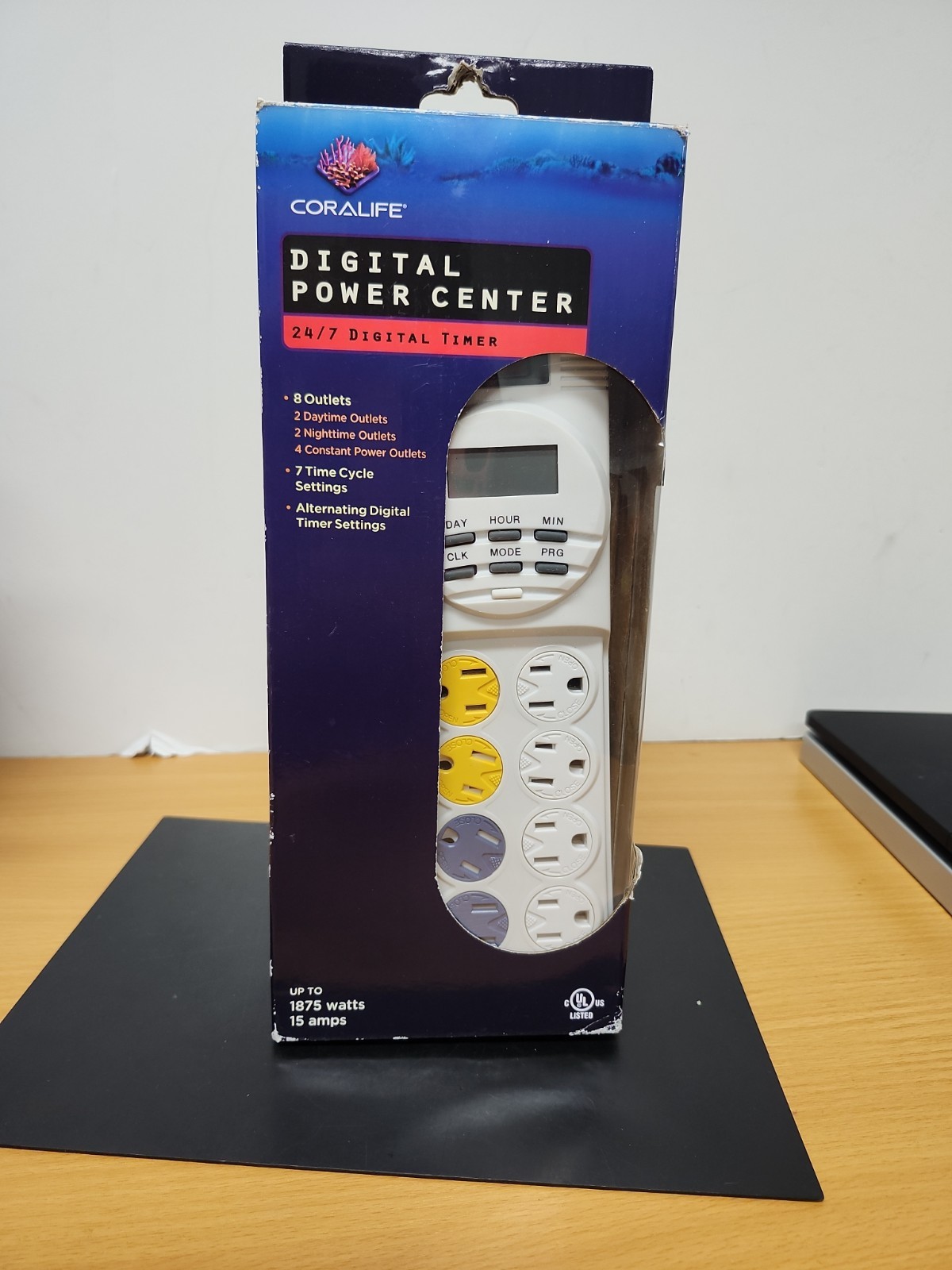 Coralife Digital Power Center 8 Outlet Aquarium Timer Strip LCD 24Hr Day/Night