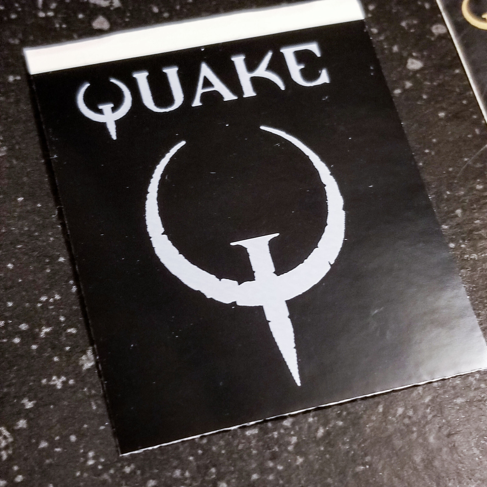 [4" x 3"] [Vinyl Bumper Sticker] - QUAKE Logo - id Software PC Doom 2 3 4 BFG