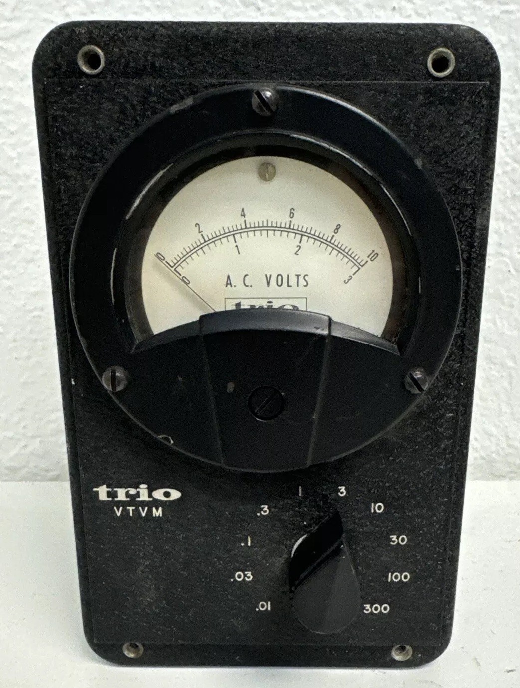 Vintage RARE Trio Vacuum Tube Voltmeter Model SD152 Trio Laboratories Nice!