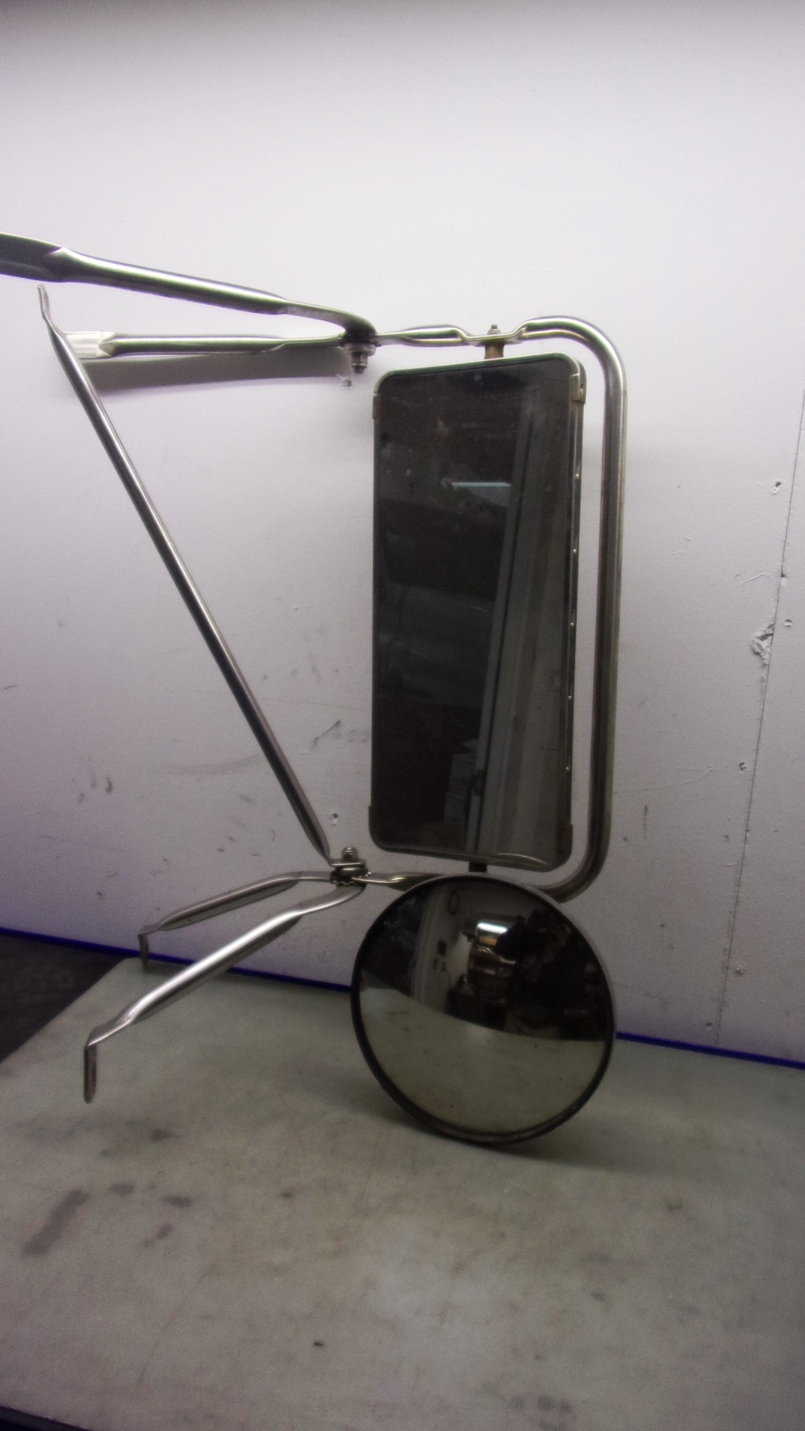 COMMERCIAL TRUCK RIGHT DOOR DOUBLE MIRROR