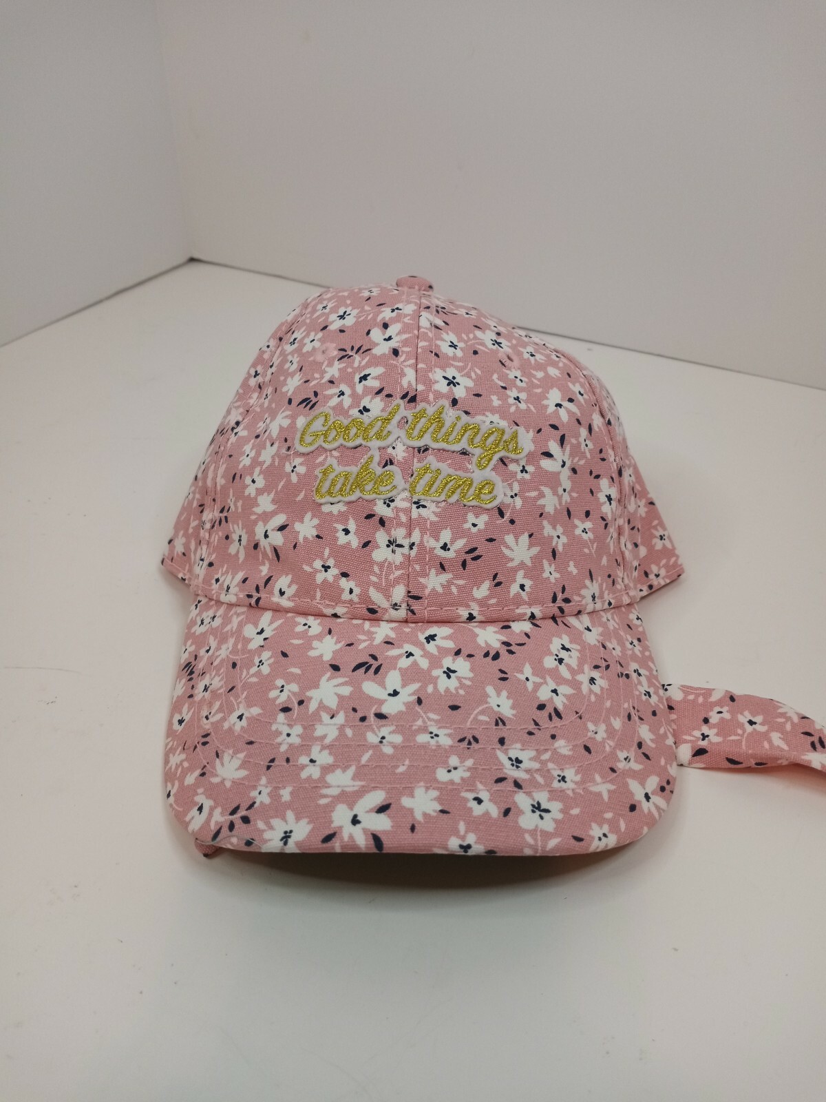 Time and Tru Ladies Floral "GOOD THINGS TAKE TIME" Hat w/ Adjustable Tie