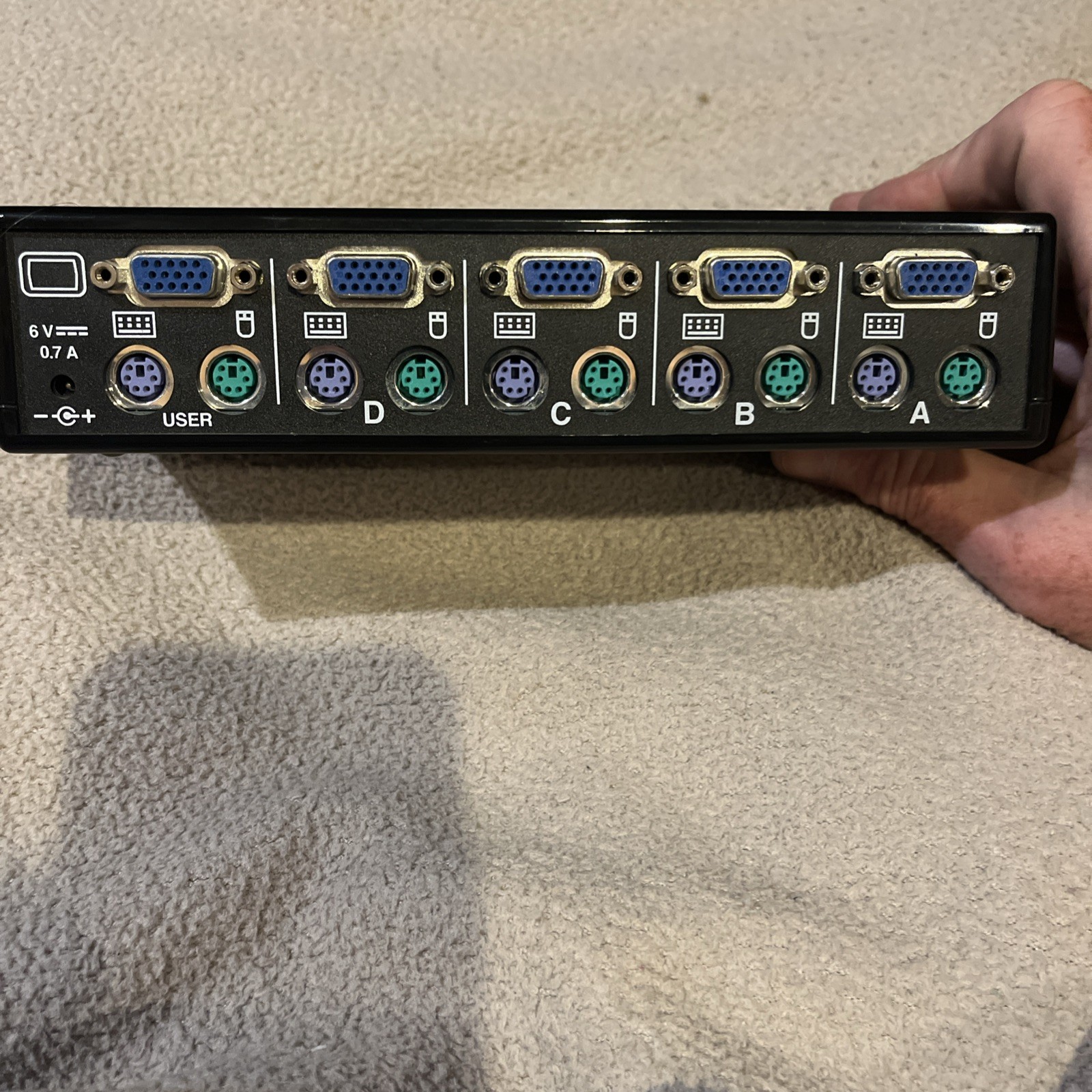 Avocent SwitchView 4 Port Select 520-195-005