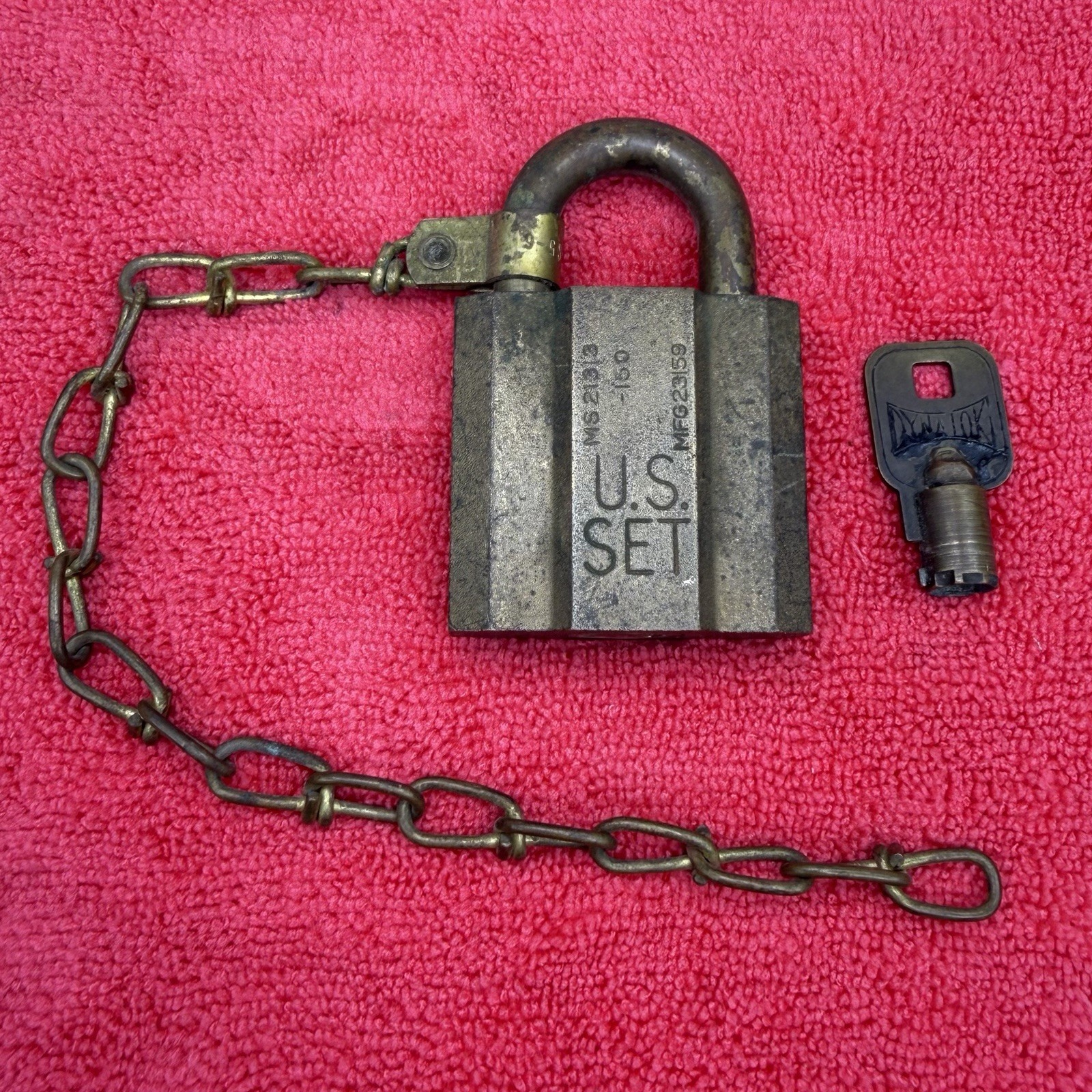 Vintage U.S. Set Padlock with Key and Chain TESTED WORKING LOCKS & UNLOCKS