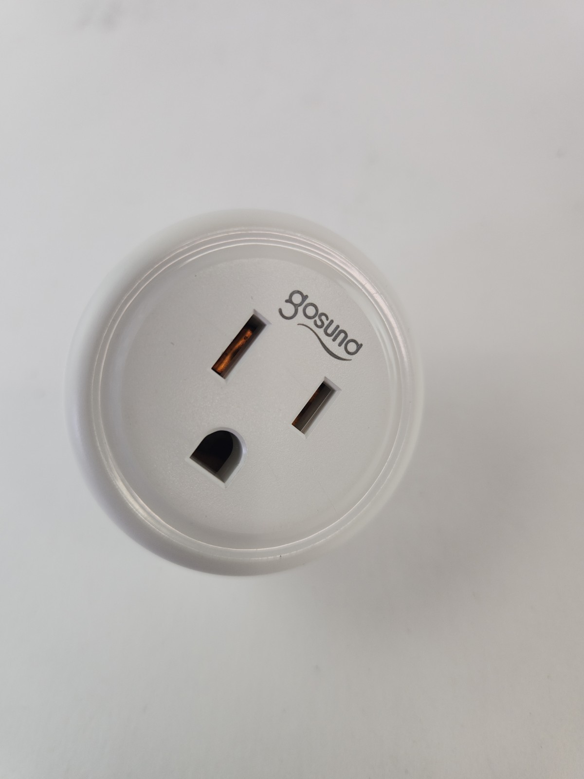Gosund WP3 White Wireless Wi-Fi Smart Plug 120V-50/60Hz 10A 1200W Resistive.