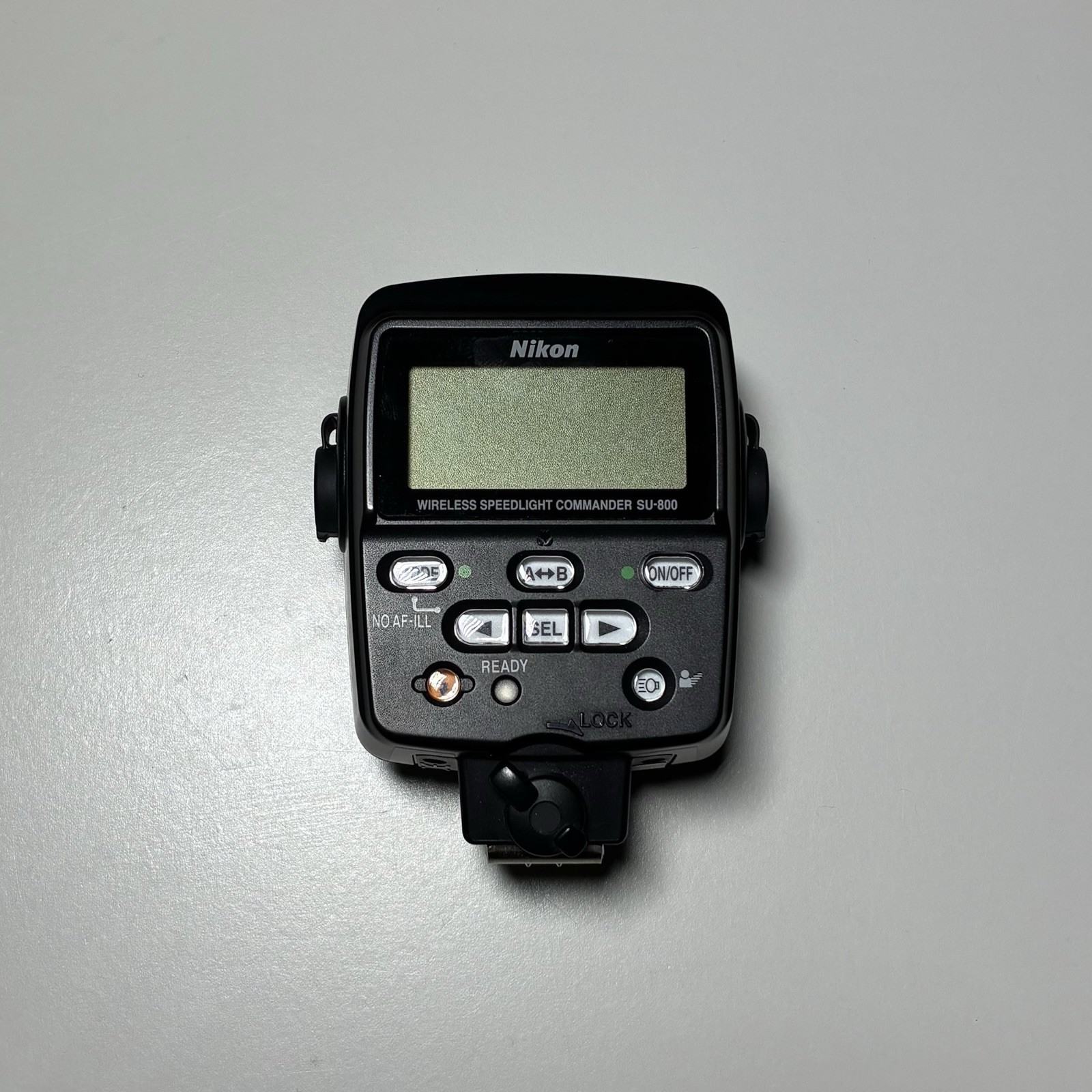 Nikon SU-800 Wireless Speedlight Commander Mint Condition with Case and Manual
