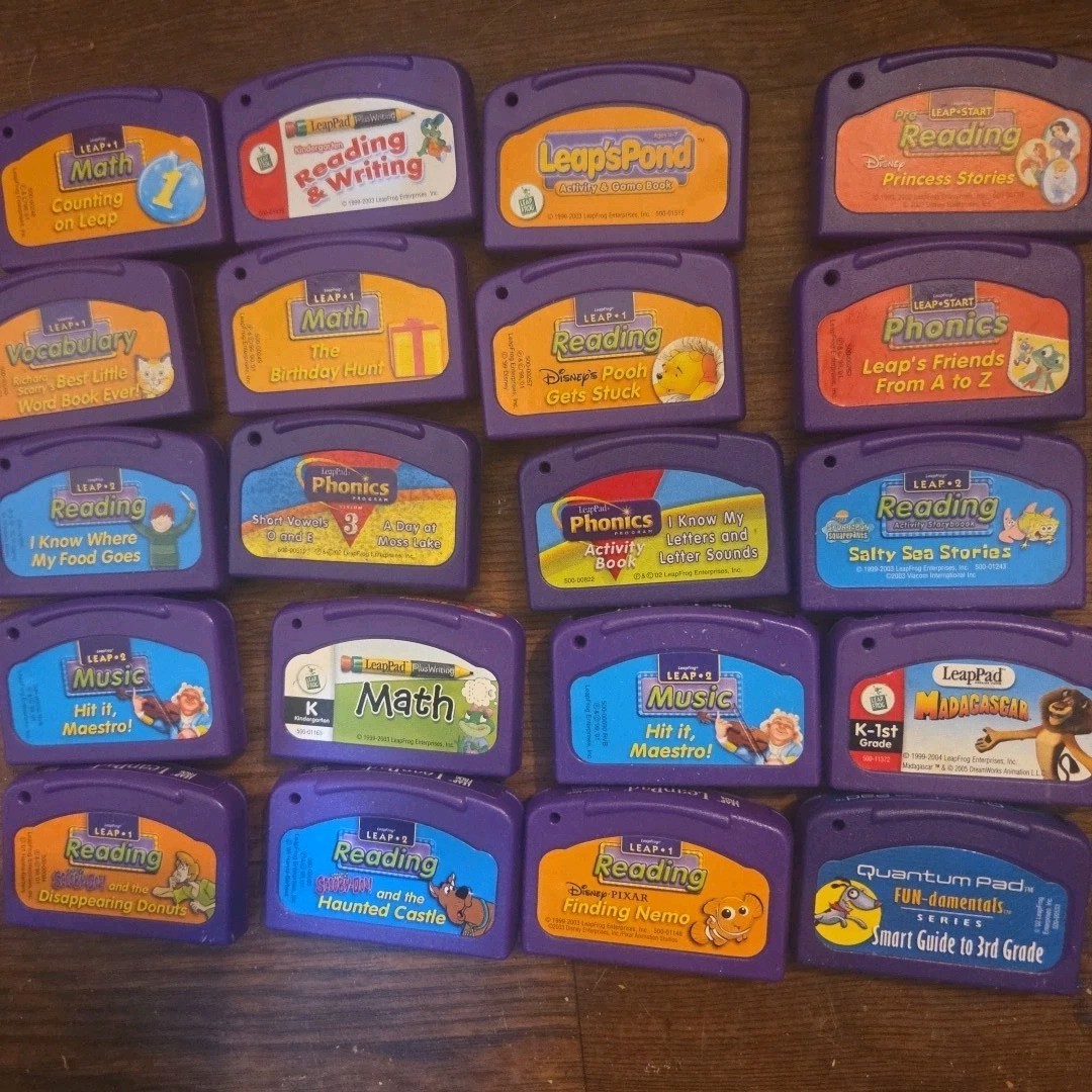 Lot of 20 LeapPad & Quantum Pad Cartridges - Disney Scooby-Doo SpongeBob Nemo