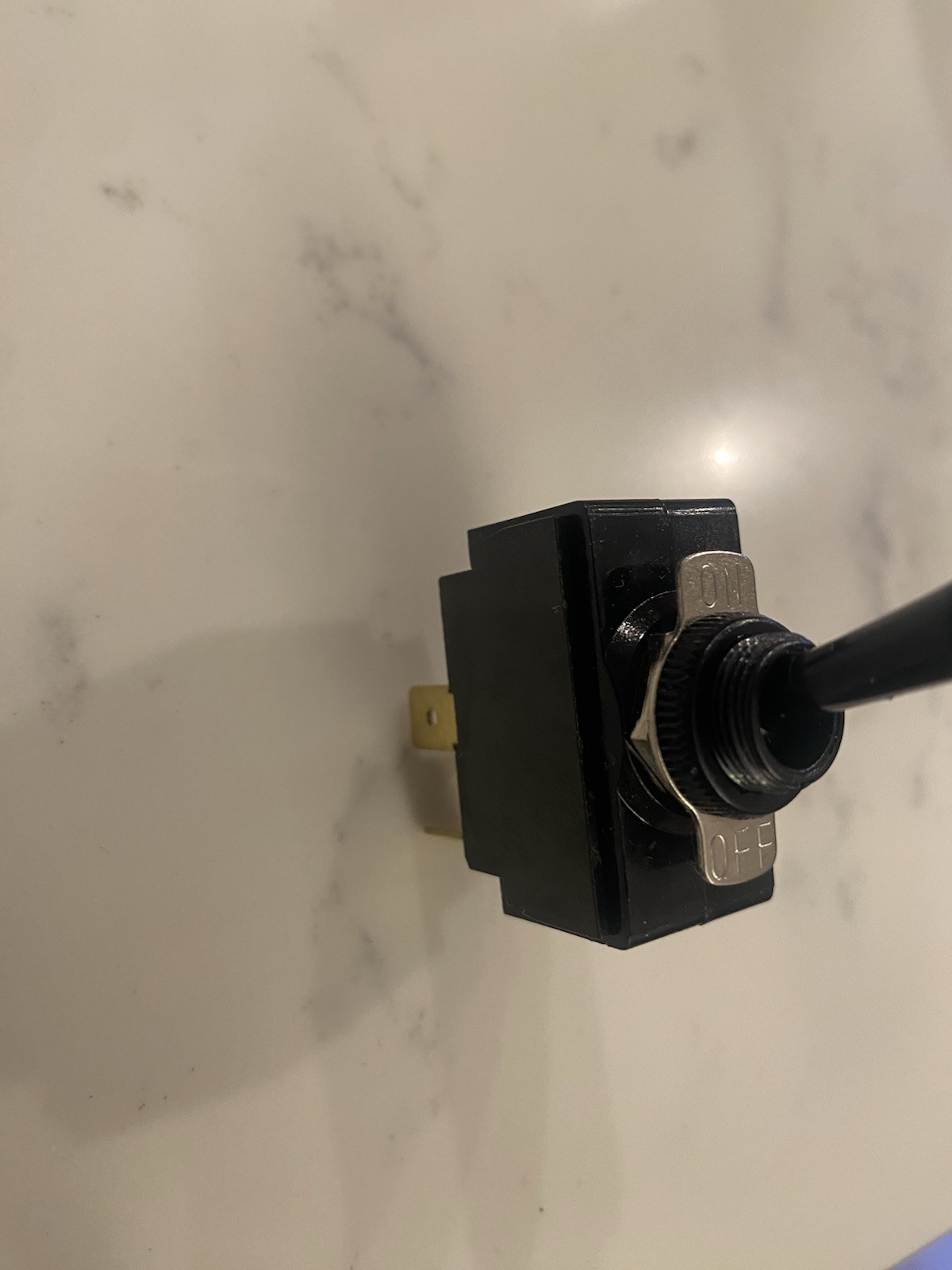 CARLING TECHNOLOGIES 20amp Toggle Switch, 125v -277v, 1.5 Hp