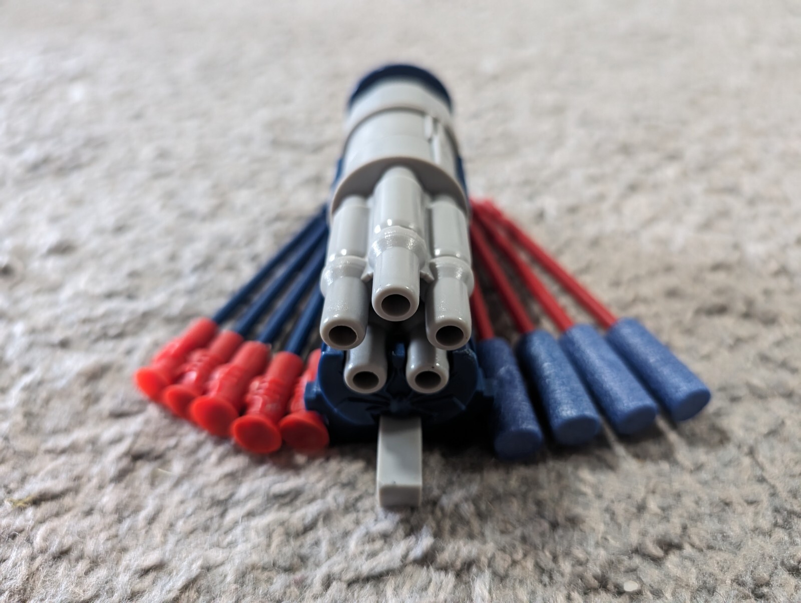 Spider-Man Origins Gatling Dart Wrist Blaster with 9 Darts Hasbro 2006! Tested!