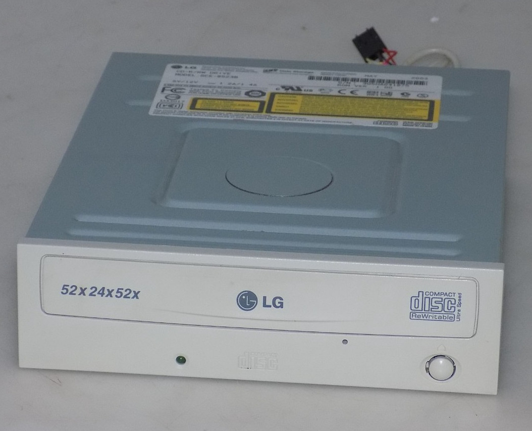 LG CD-ROM CD-R/RW Drive GCE-8523B 1.01 52x24x52x IDE ATA burner rewritable