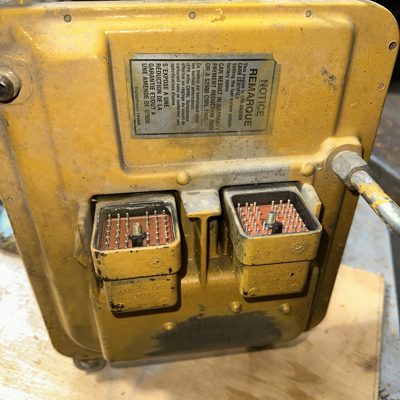Caterpillar C-12 Year 1999 ECM