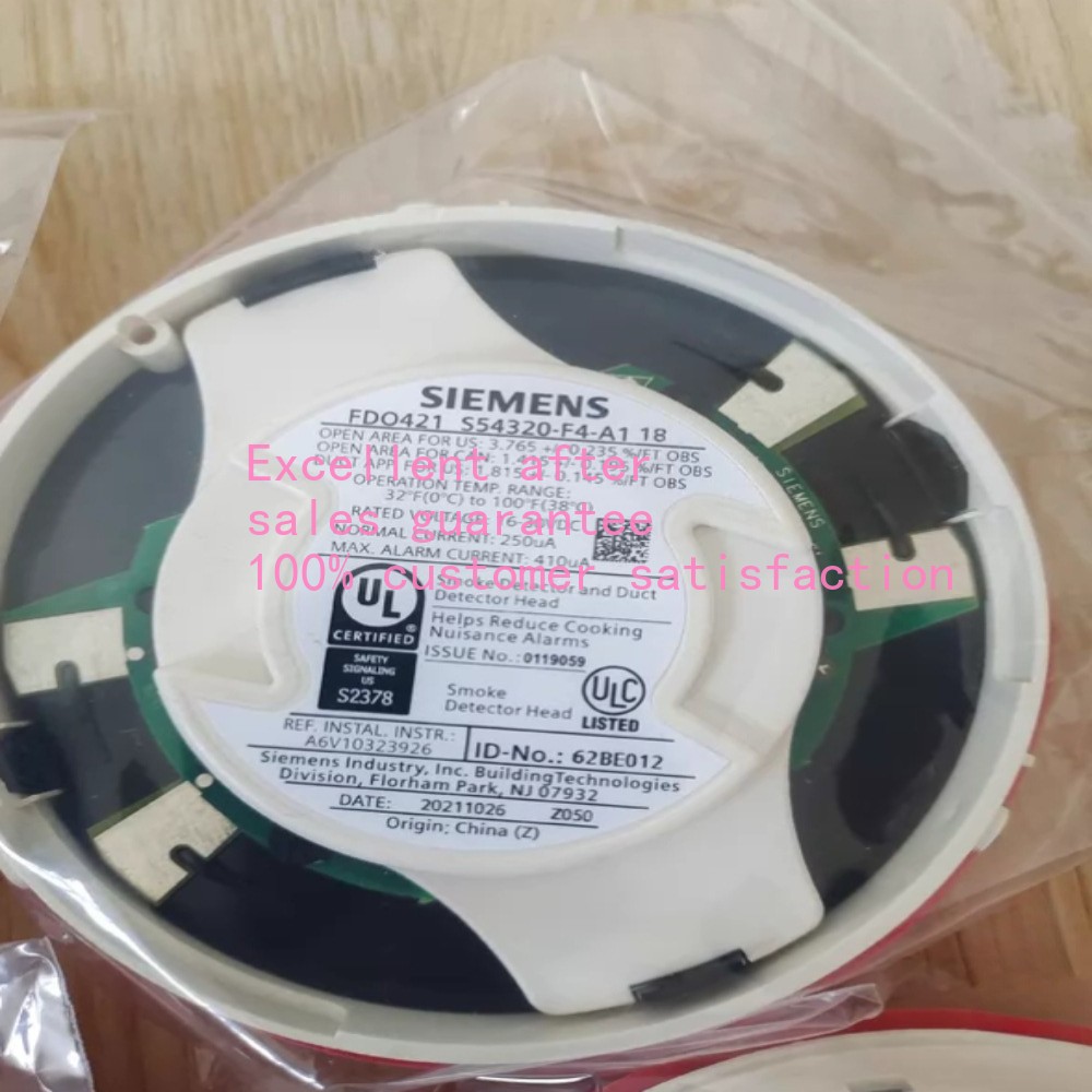 1PCS New Siemens FDO421 Photoelectric Smoke Detector Freight Free