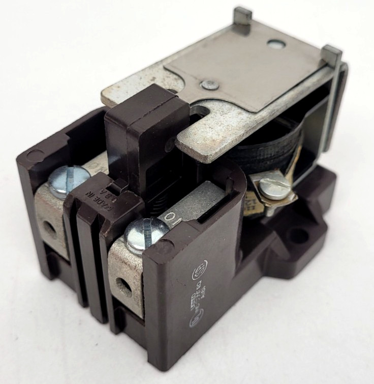 9575H2441A Cutler-Hammer Magnetic Relay 120V Coil - Next Day Option