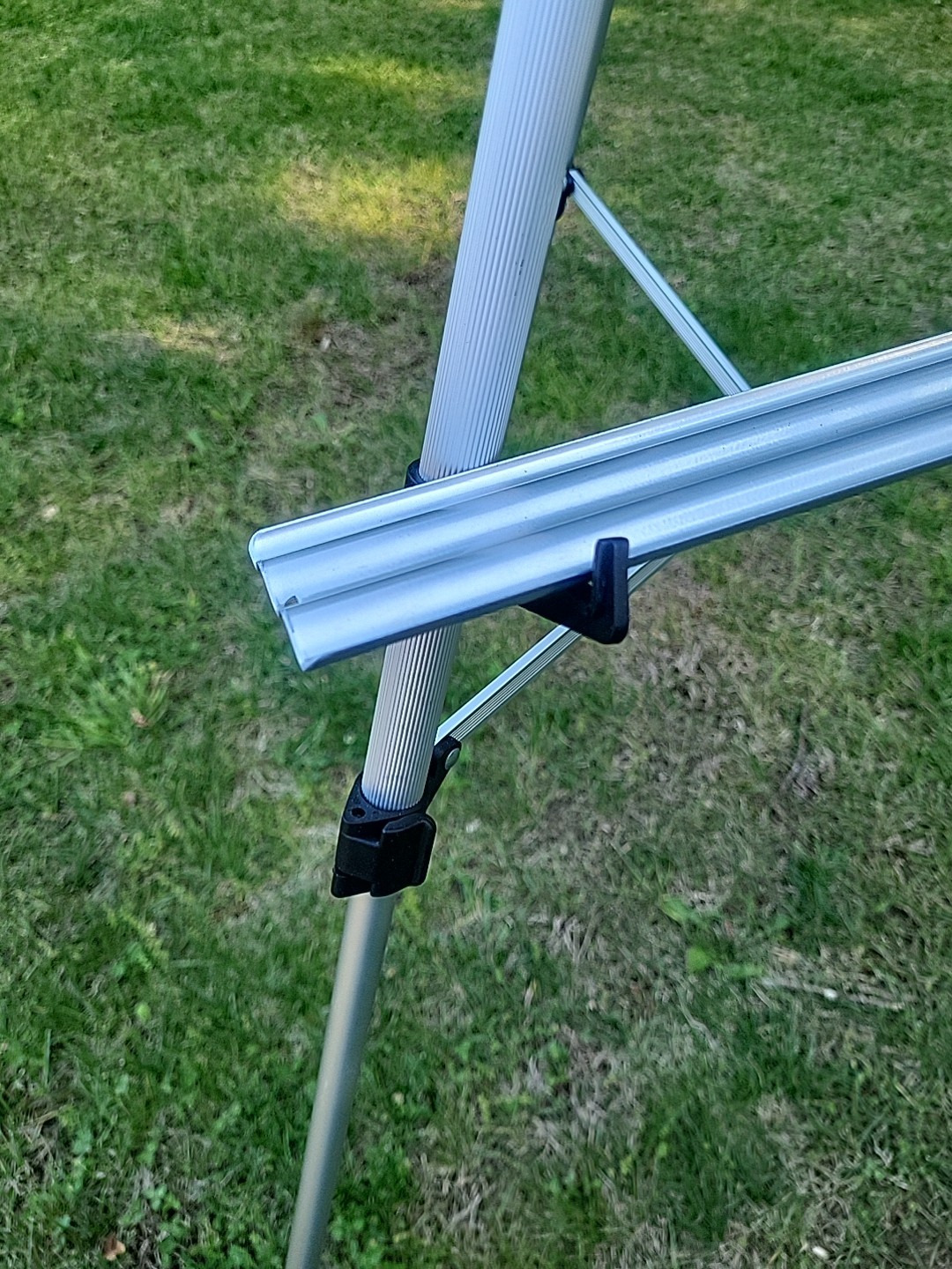 Eldon 34 in. - 64.25 in. Lightweight Telescoping Tripod Easel - Silver