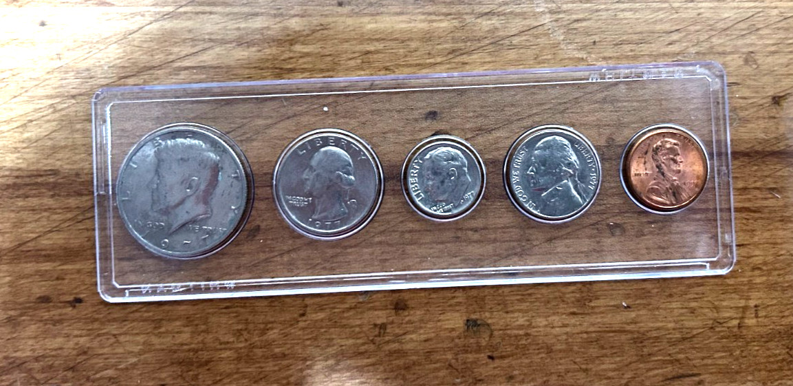 1977  Birth Year US Coin Set, Free Shipping, in plastic case