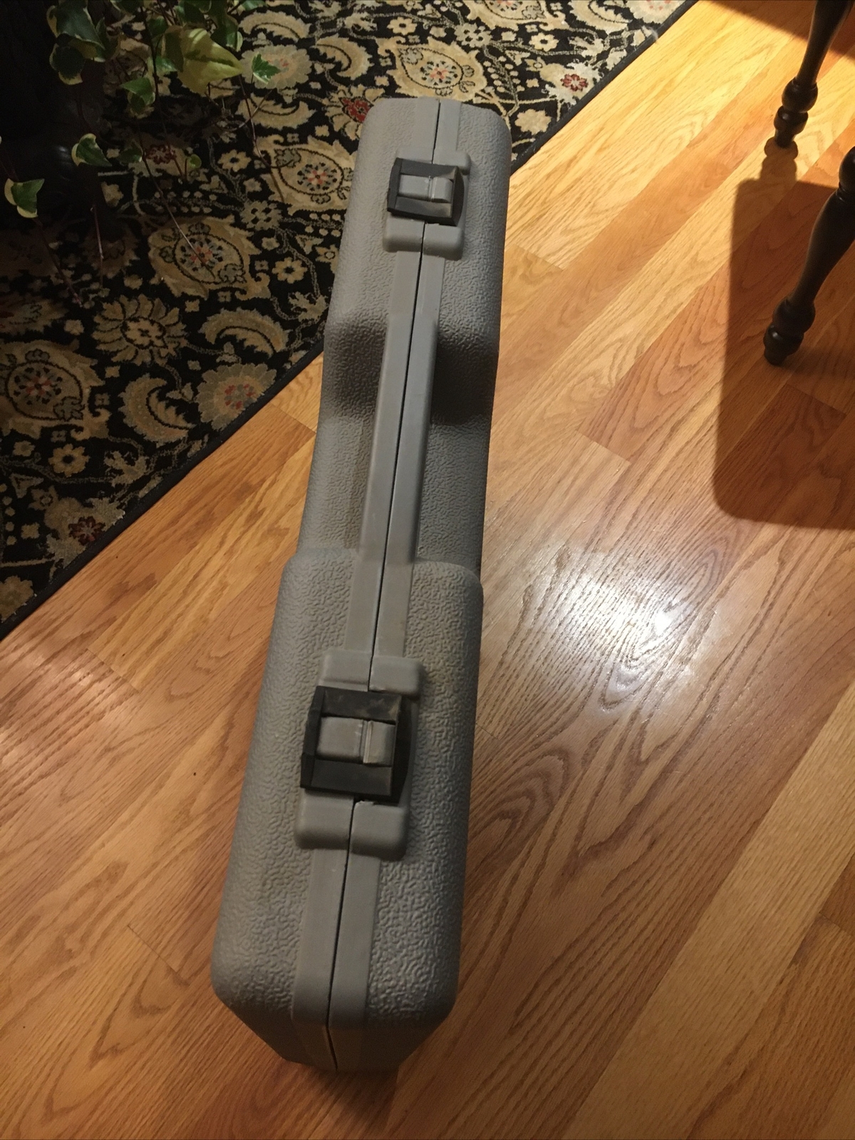 Central Pneumatic Contractor Series Stapler With Hammer And Case 90399