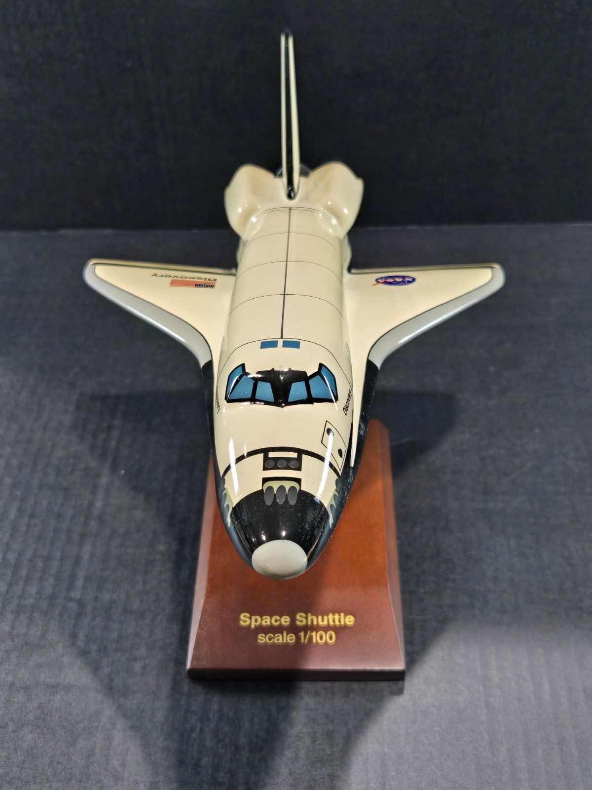 Orbiter Discovery Mahoghany Model