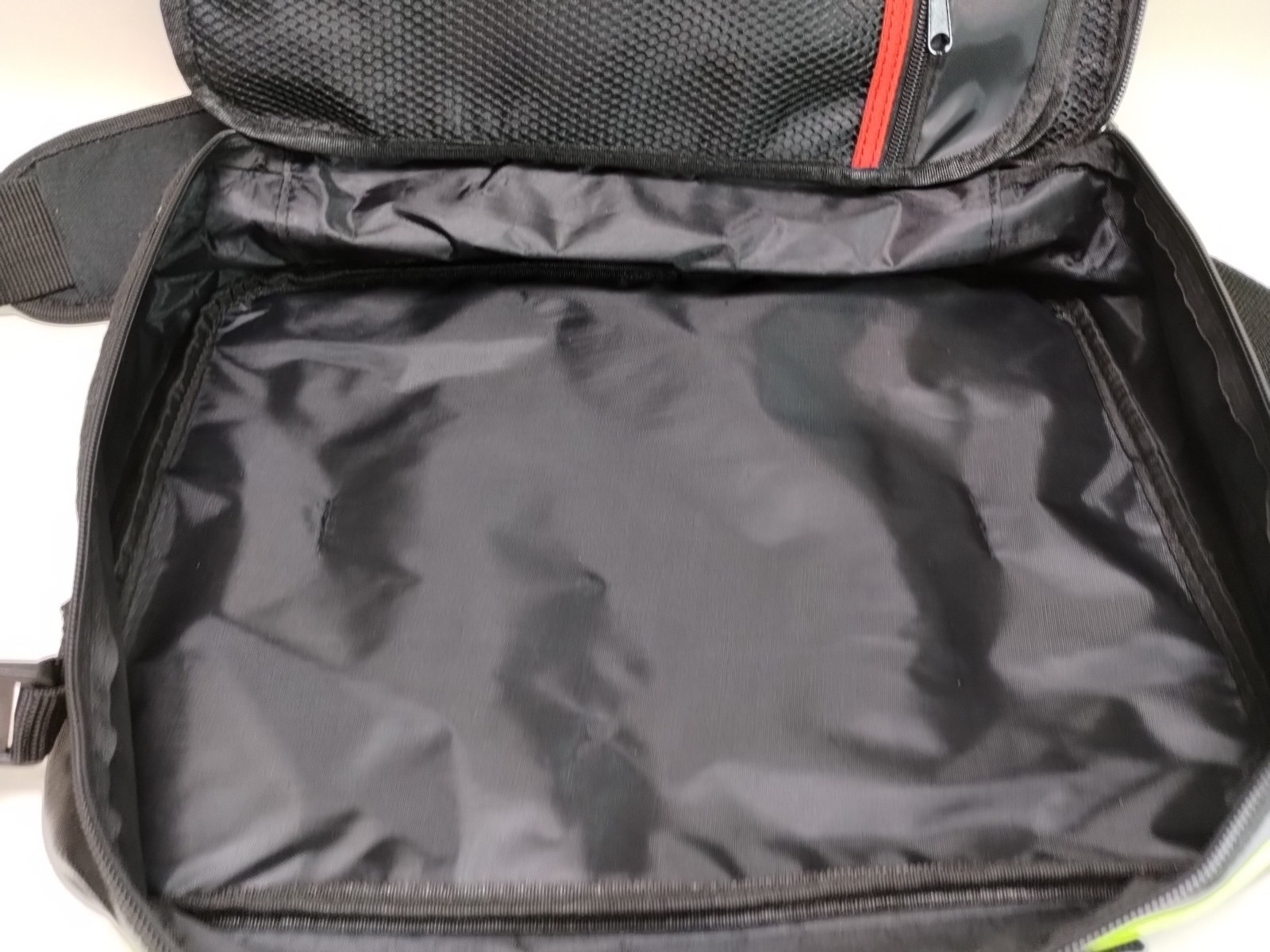 Fireproof Document Bag (16 x 11 x 5 inch) with Lock & Reflective Strip