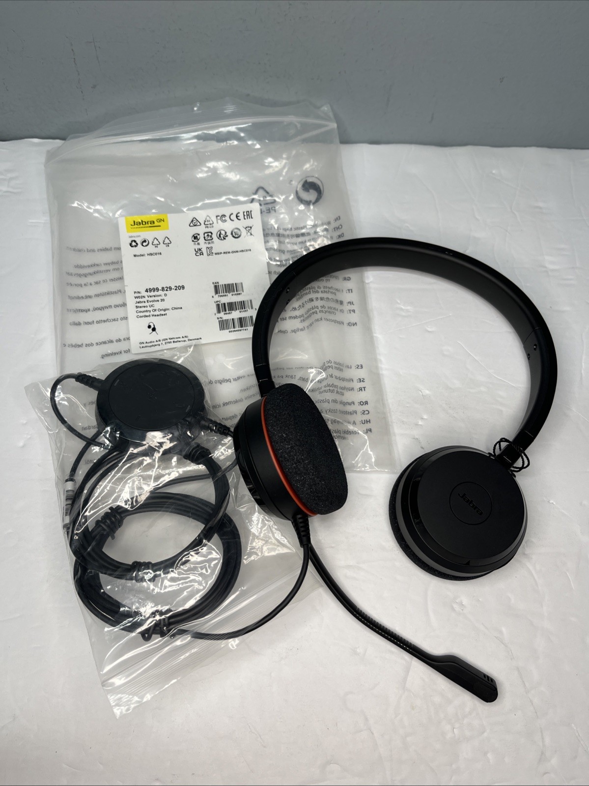 Jabra Evolve 20 UC Wired Headset with USB-A Controller & Noise Cancellation