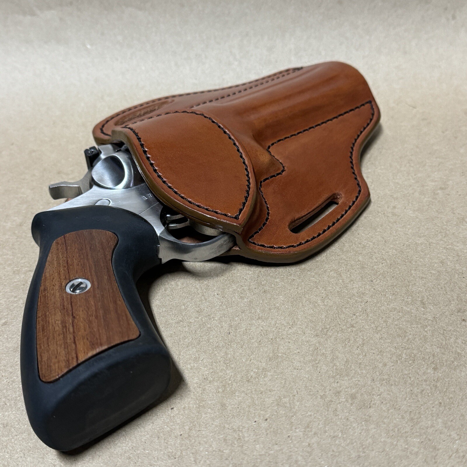 Colt Python Holster Leather Pancake (READ LEAD TIME)