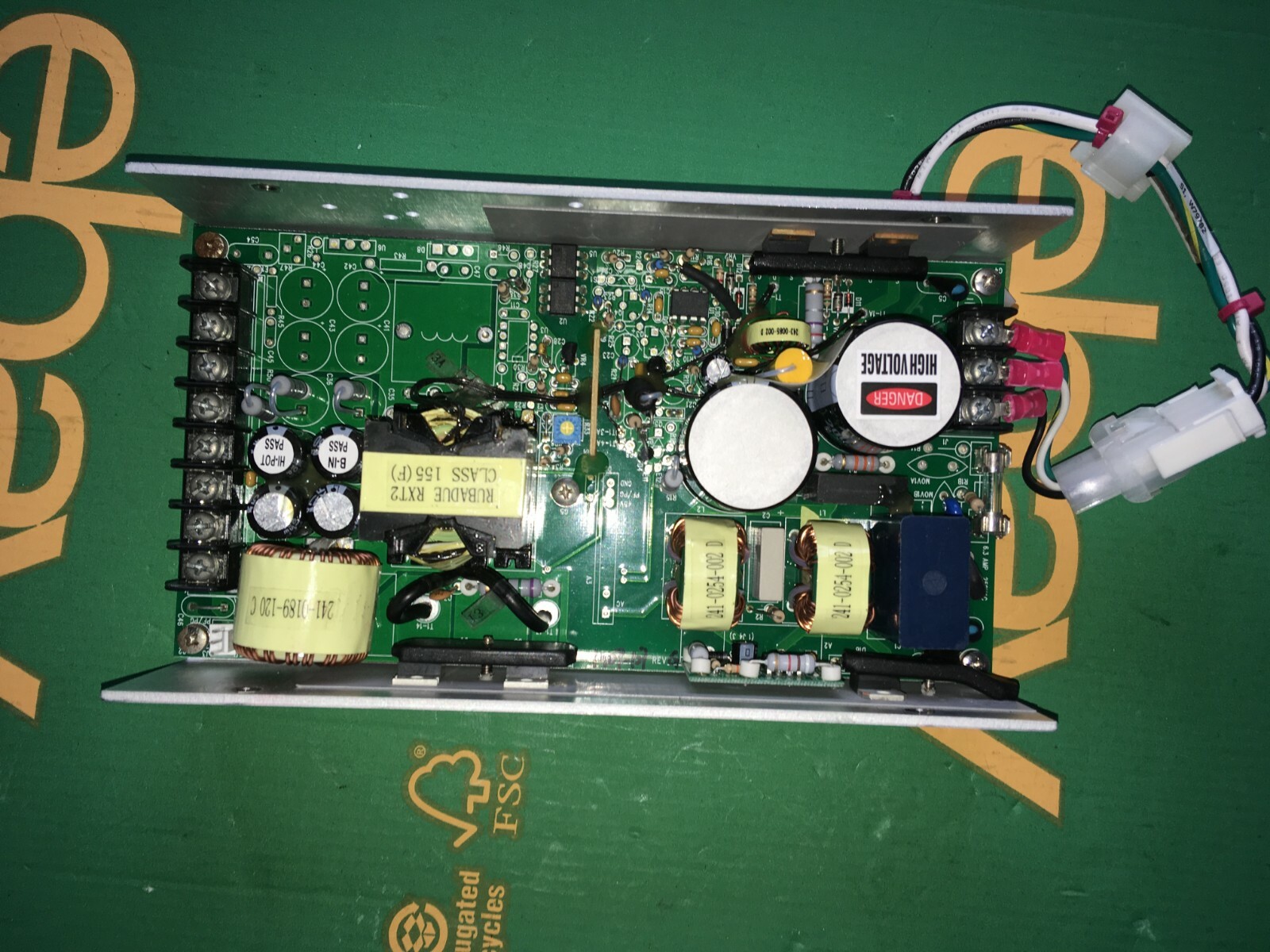 Power Supply Board ups300-127 -  Thermo SpectraSystem AS300 Autosampler