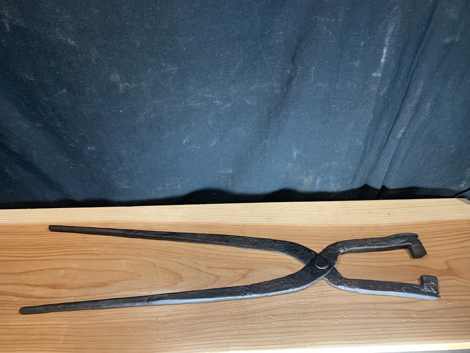 Vintage: Hand-made Japanese Iron -Japanese Blacksmith Tongs 63cm  sawsmith 1556g