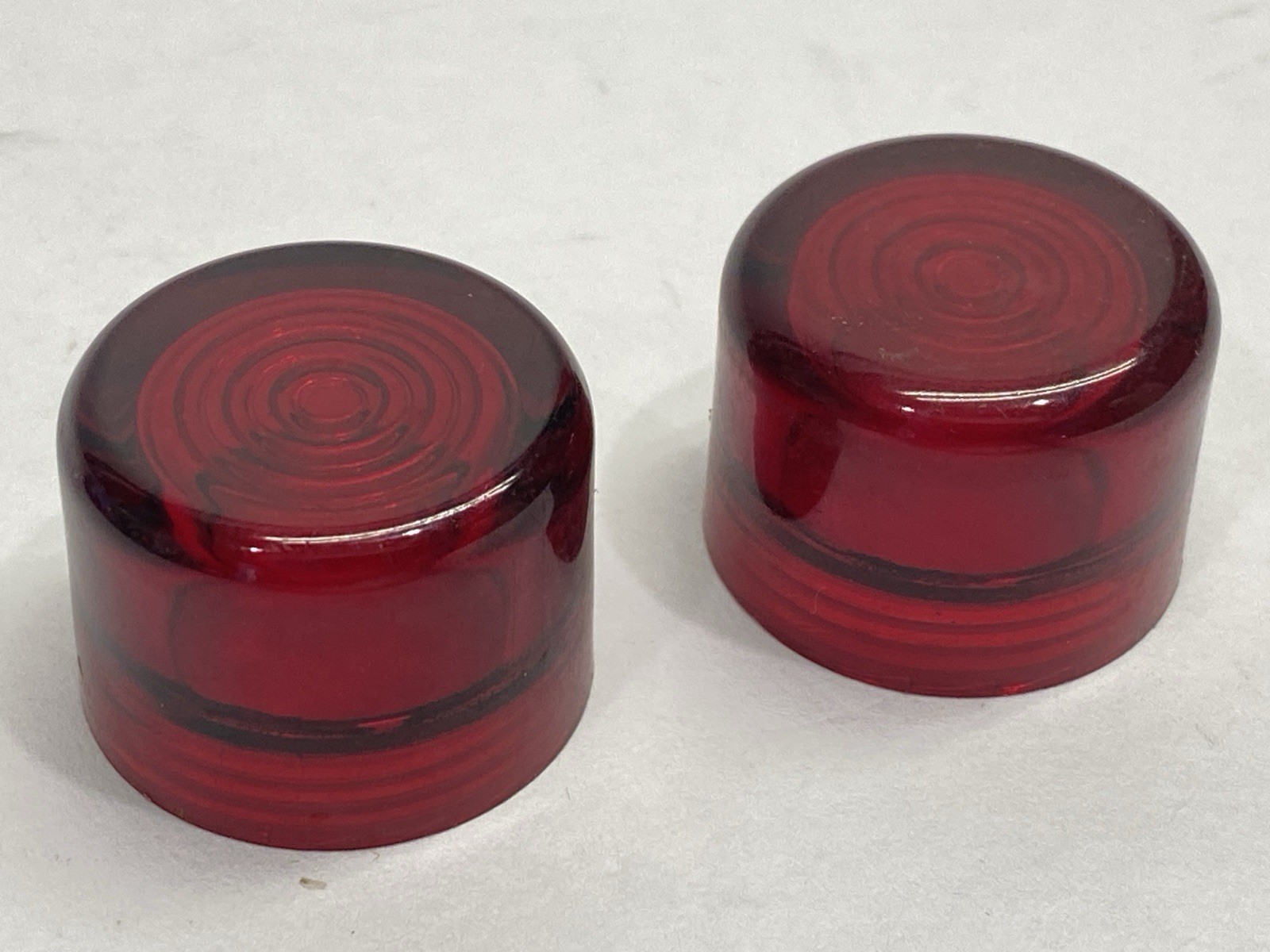 Allen Bradley 800T-N40 Replacement Color Cap 30mm Red LOT OF 2