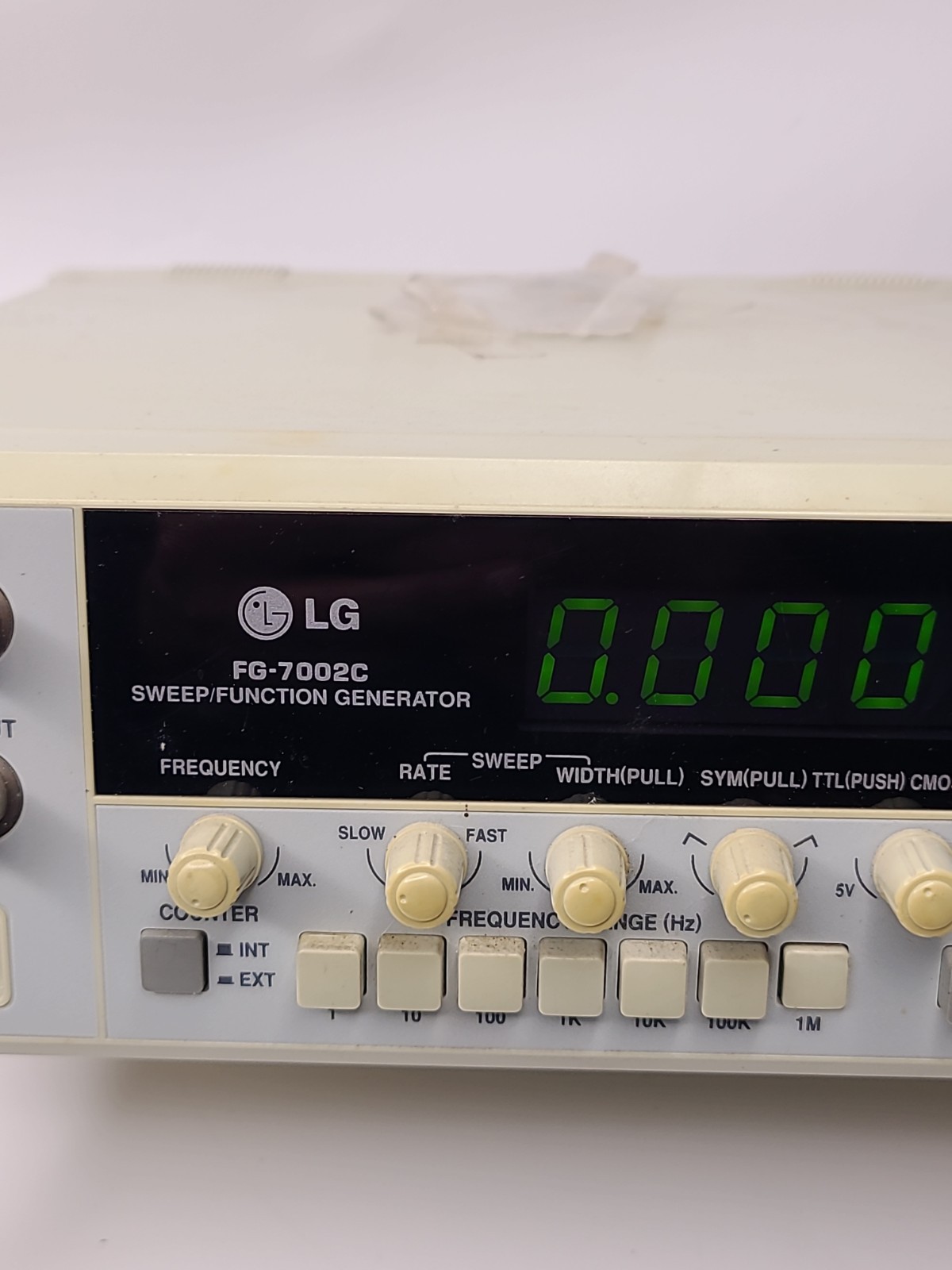 LG FG-7002C Sweep/ Function Generator.
