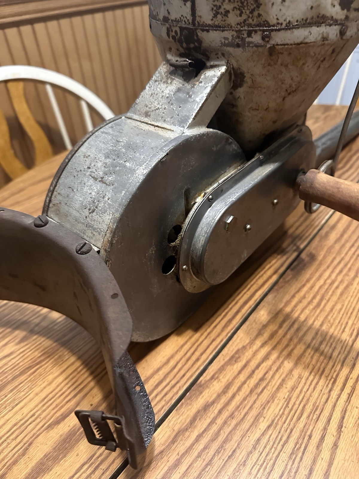 ANTIQUE W.J CRAVEN CO EVERSHAM DUSTER SEEDER ROTARY BLOWER MACHINE EXTERMINATOR