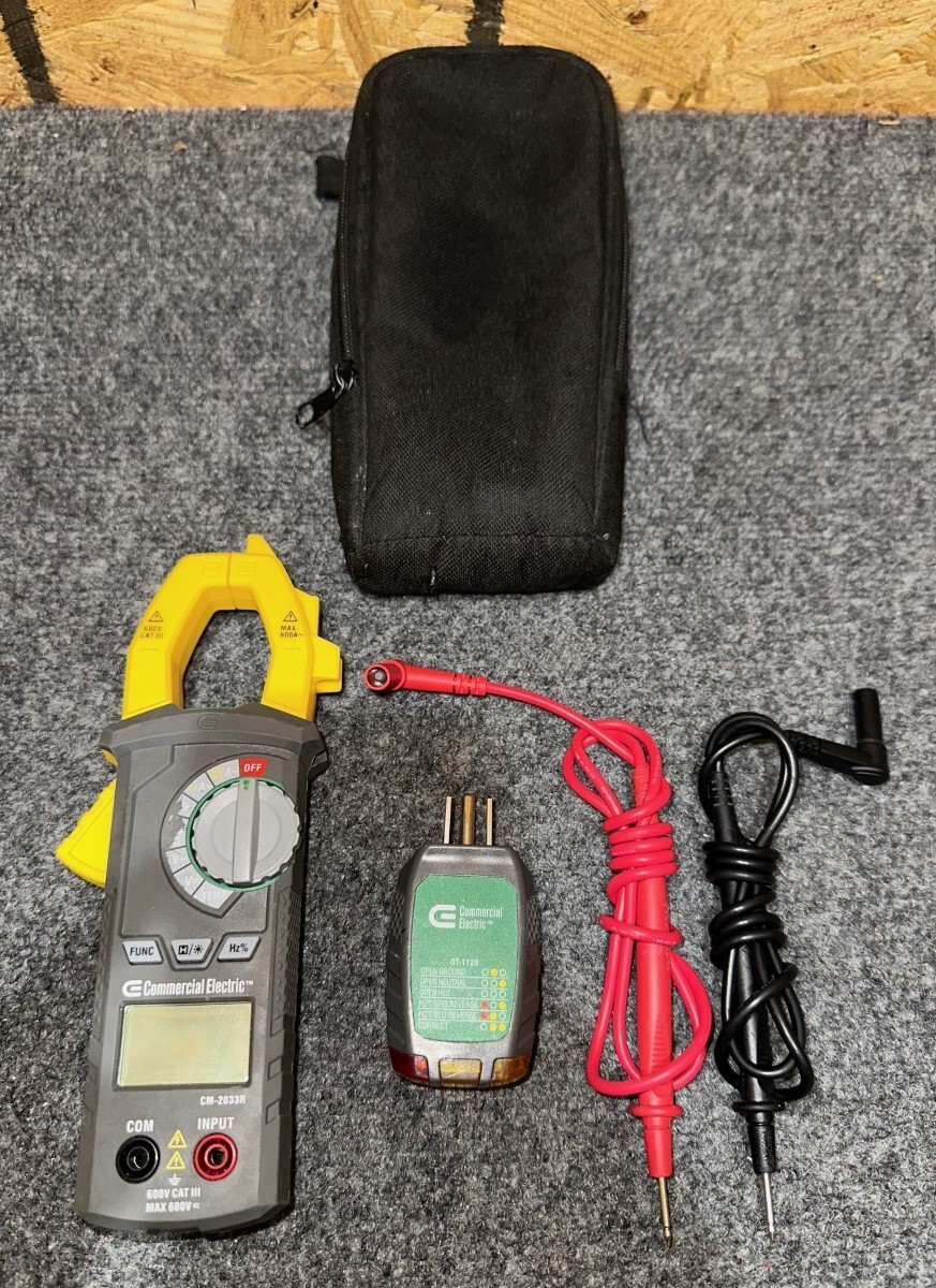 Commercial Electric 600A AC Digital Clamp Meter CM-2033R