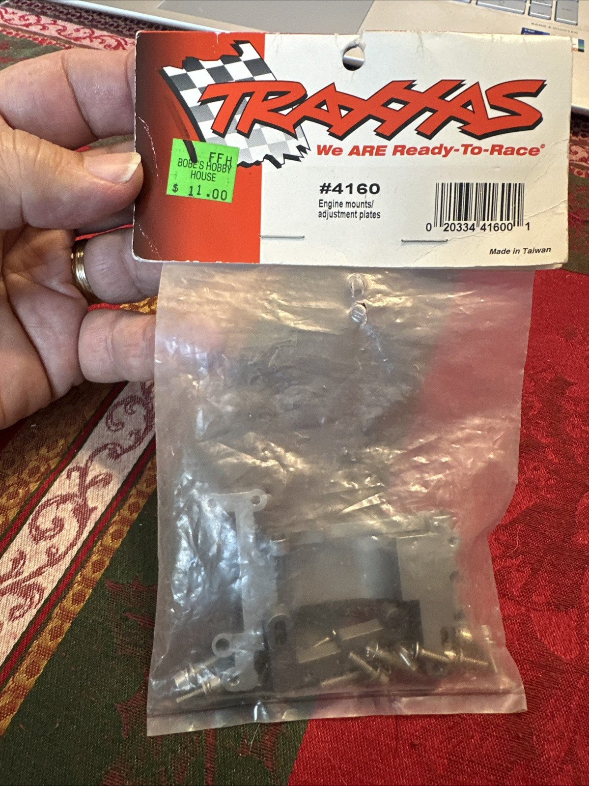 Traxxas 4160 - Aluminum Engine Mount, Nitro Stampede