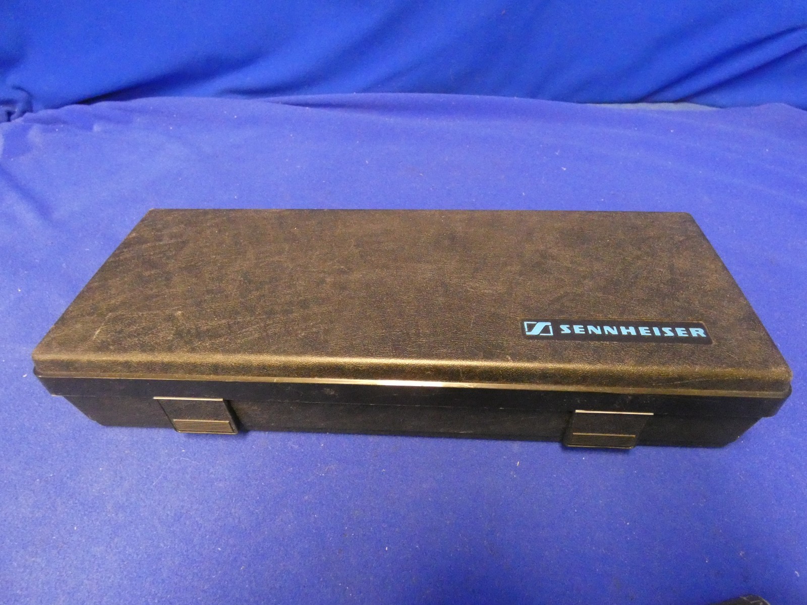 Sennheiser MD 46 Cardioid Dynamic Microphone w/Sennheiser Case