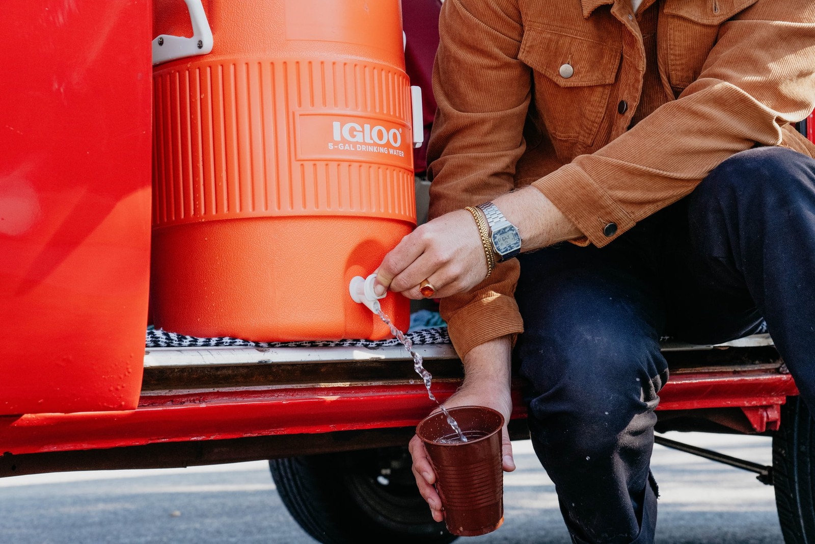 Igloo 5 Gallon Heavy-Duty Beverage Cooler, Orange