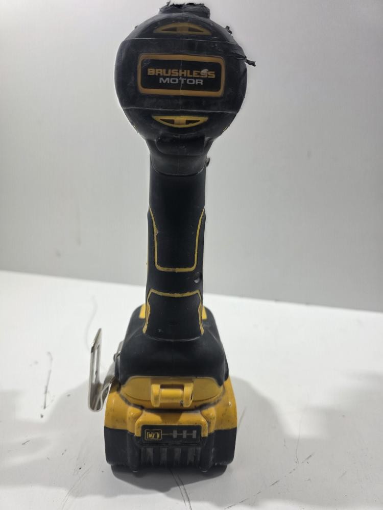 DEWALT DCF887 (P13020943)