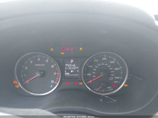XV CROSST 2014 Glove Box 4879459