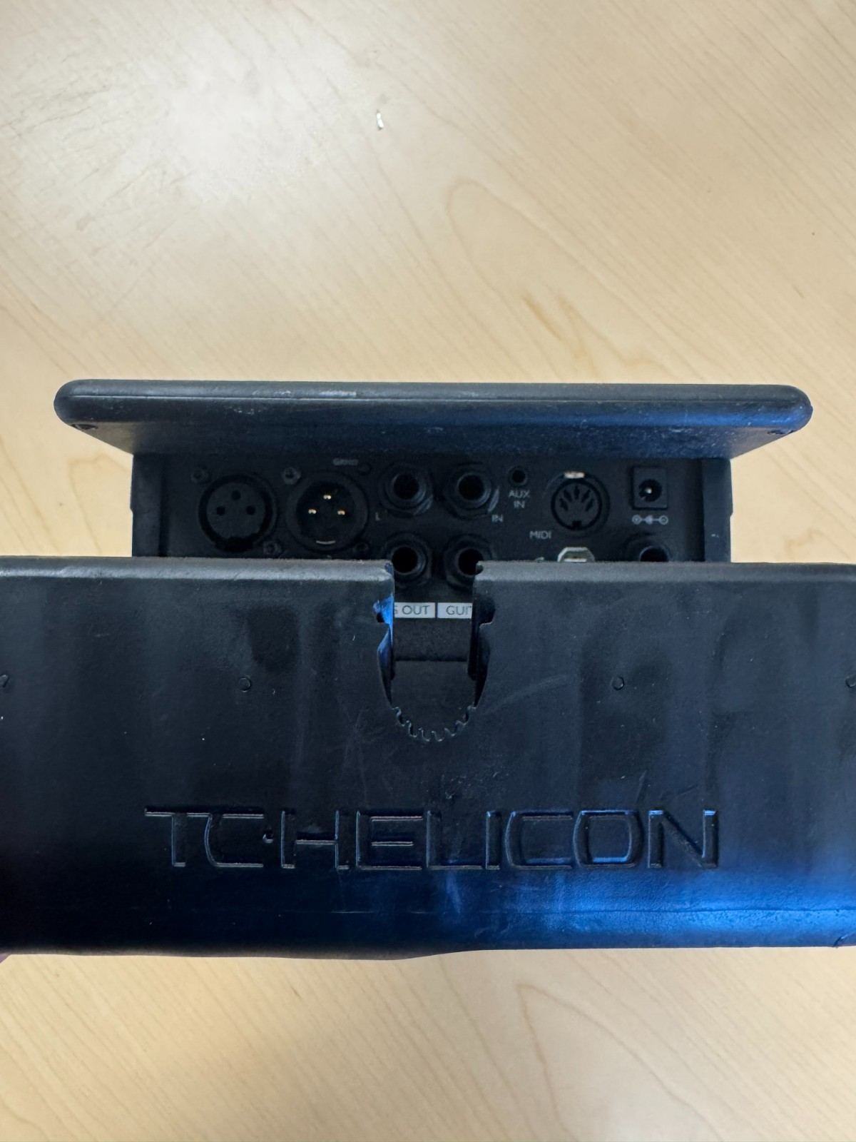 TC-HELICON VOICELIVE TOUCH 2 Vocal Effects Processor - Tested & Working!